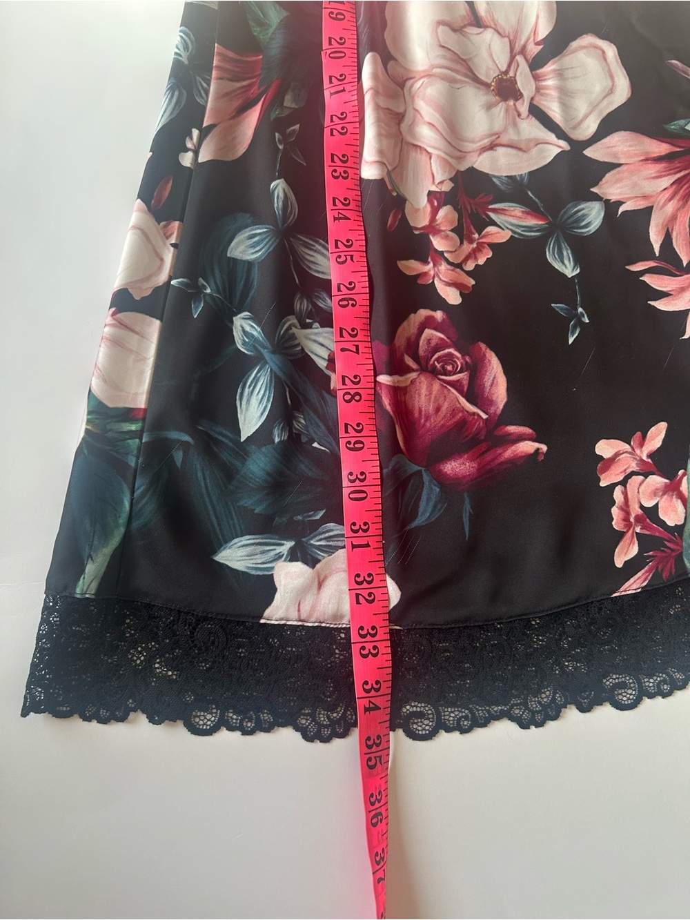 La Vie En Rose Black Floral Lace-Trim Chemise - Picture 11 of 16